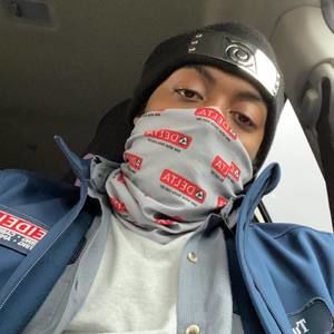 Meet your Posher, Ty